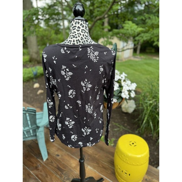New Croft & Barrow Crew neck long sleeve Floral 100% cotton Tee top L Black - Picture 2 of 7
